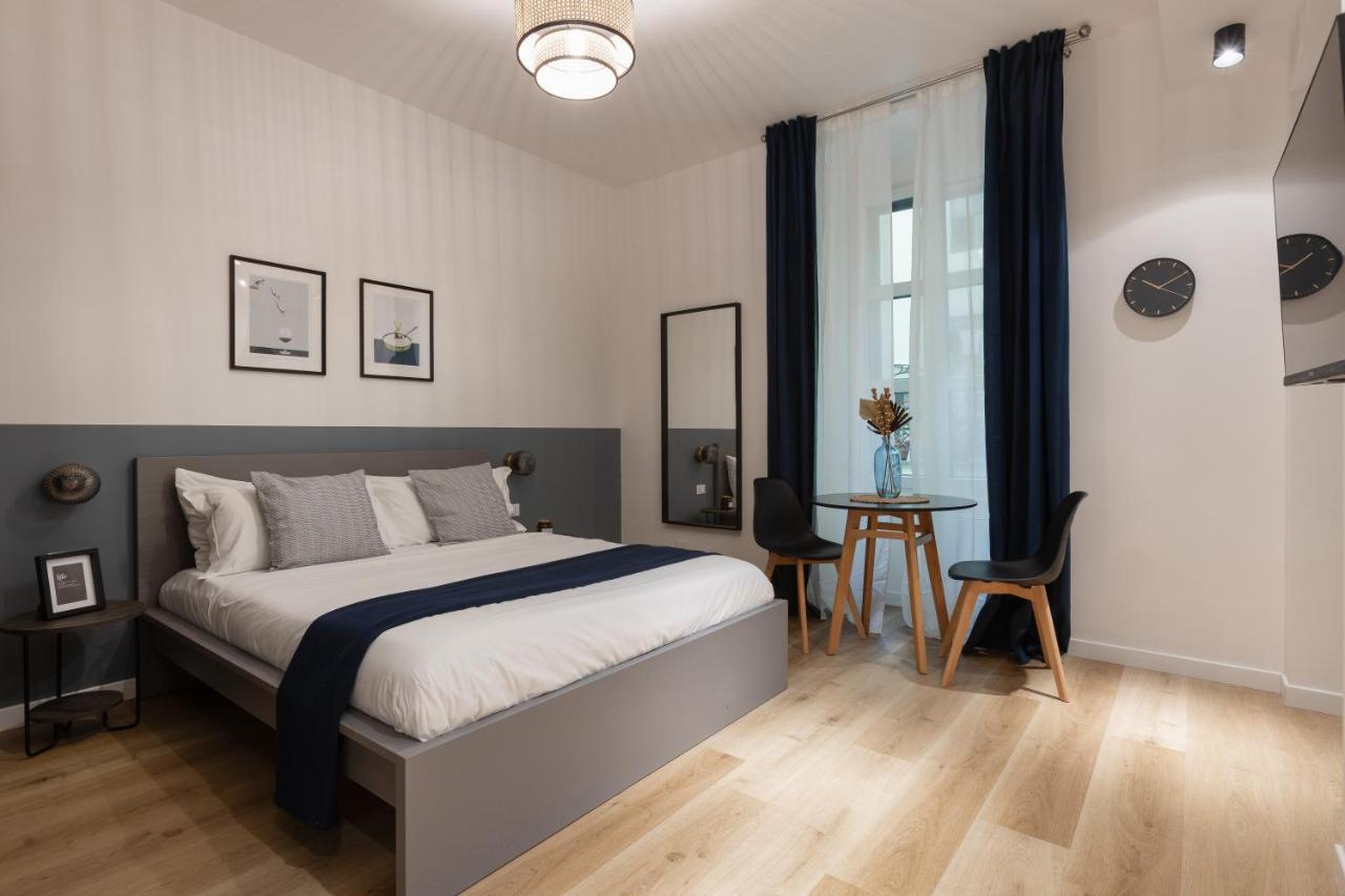 Trieste Chic Studio: Historic Elegance Bagian luar foto